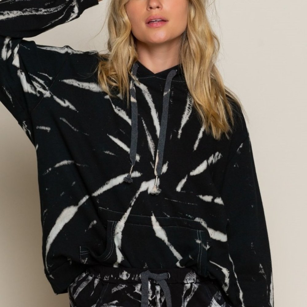 Soft Oversized Tie Dye Hoodie - Black Galaxy